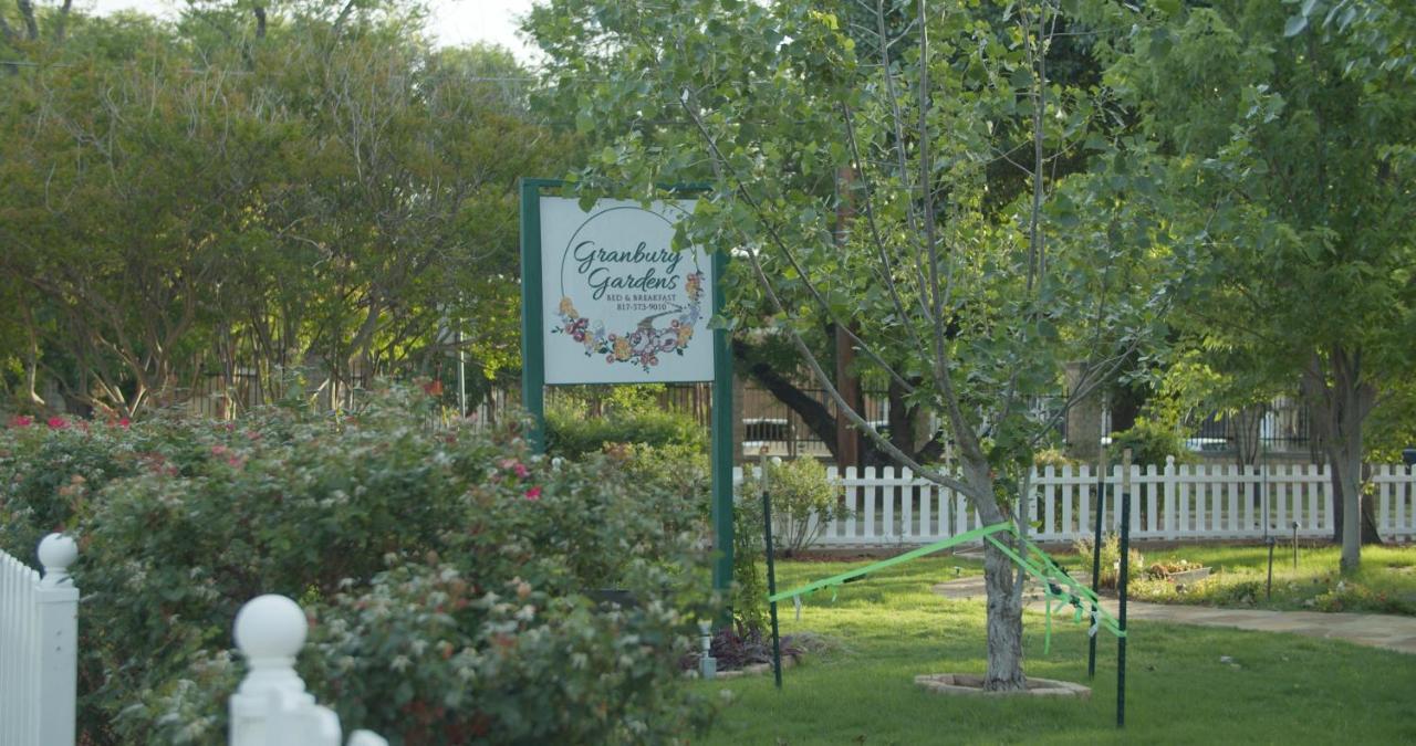 Granbury Gardens Bed And Breakfast Esterno foto