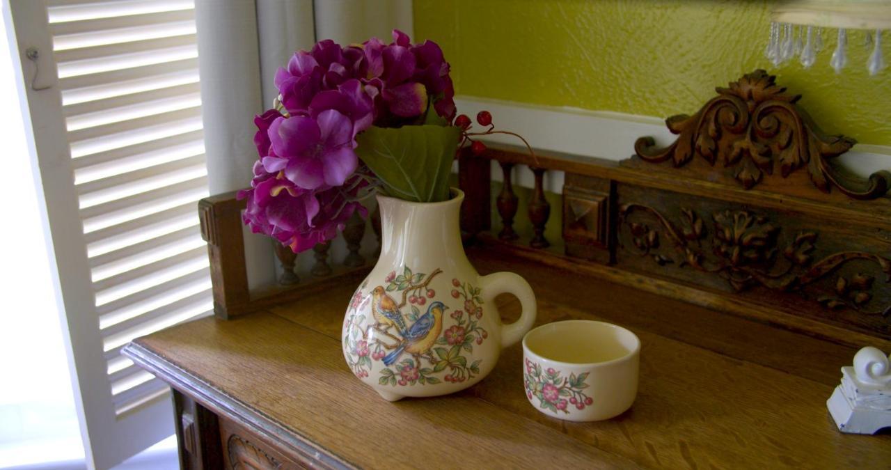 Granbury Gardens Bed And Breakfast Esterno foto