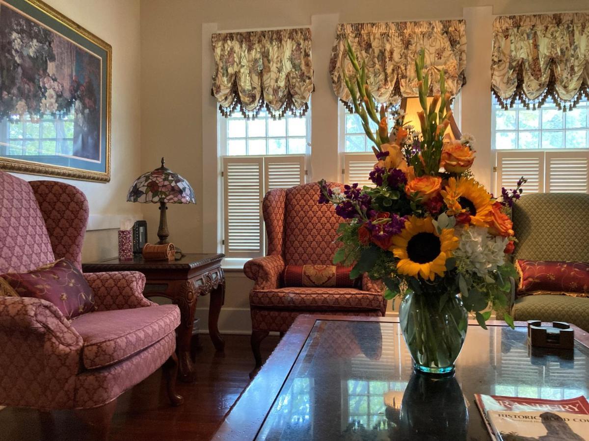 Granbury Gardens Bed And Breakfast Esterno foto