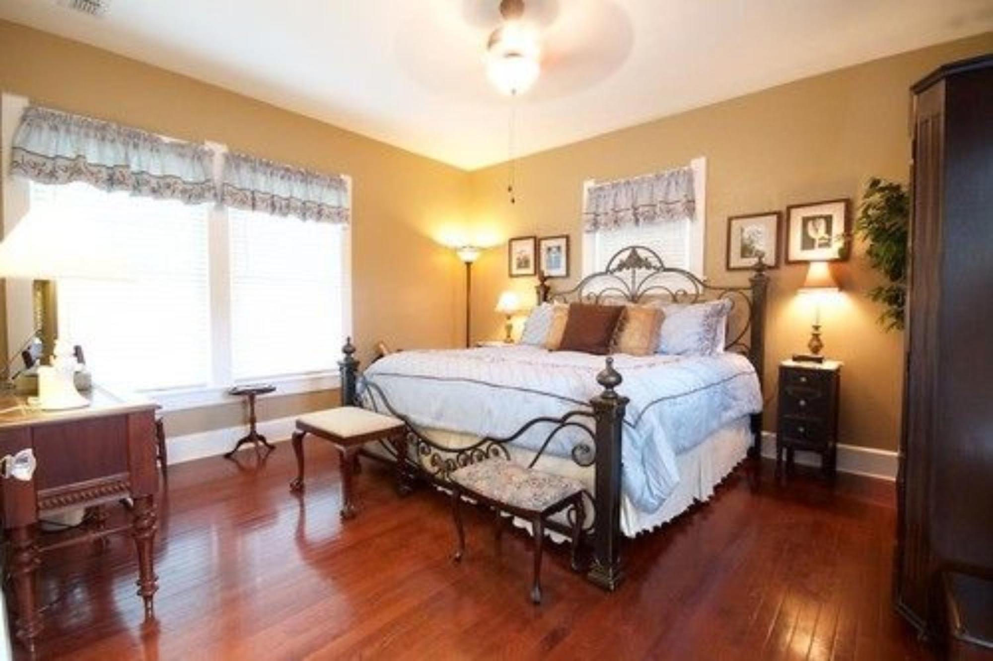 Granbury Gardens Bed And Breakfast Camera foto